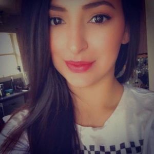 Meet your Posher, Monica